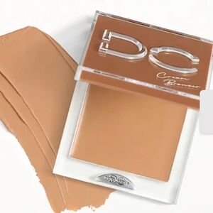 Dominique Cosmetics Silktone Cream Bronzer - light tan